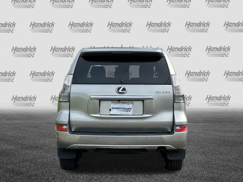 Used 2023 Lexus GX 460 Premium w/ Premium Package image 6