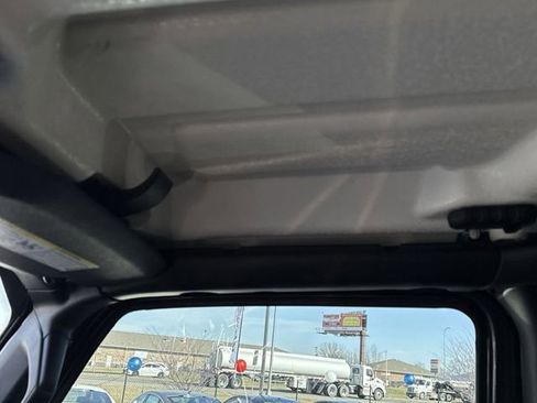 Used 2022 Jeep Gladiator Mojave w/ Trailer Tow Package image 15