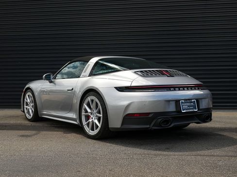 Certified 2026 Porsche 911 Targa 4S AWD/4WD image 3