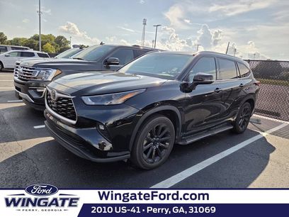 Used 2022 Toyota Highlander XLE