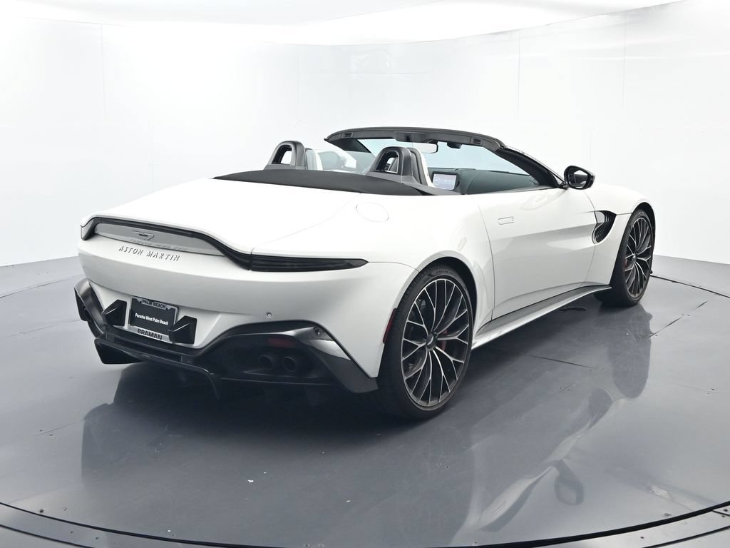 Used 2023 Aston Martin V8 Vantage Roadster RWD image 14