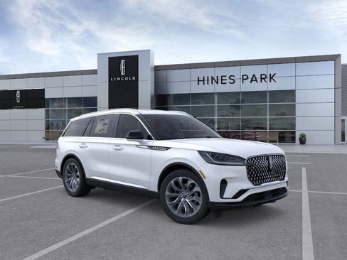 New 2026 Lincoln Aviator Reserve image 7