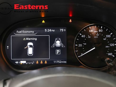 Used 2024 Nissan Kicks SV w/ Exterior Package FWD image 18
