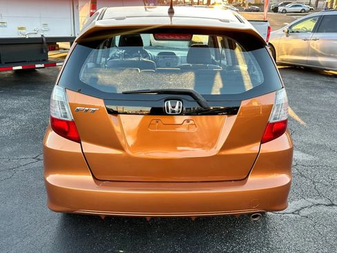 Used 2010 Honda Fit Sport image 4