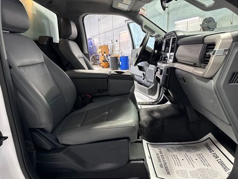 Used 2021 Ford F150 XL RWD image 25