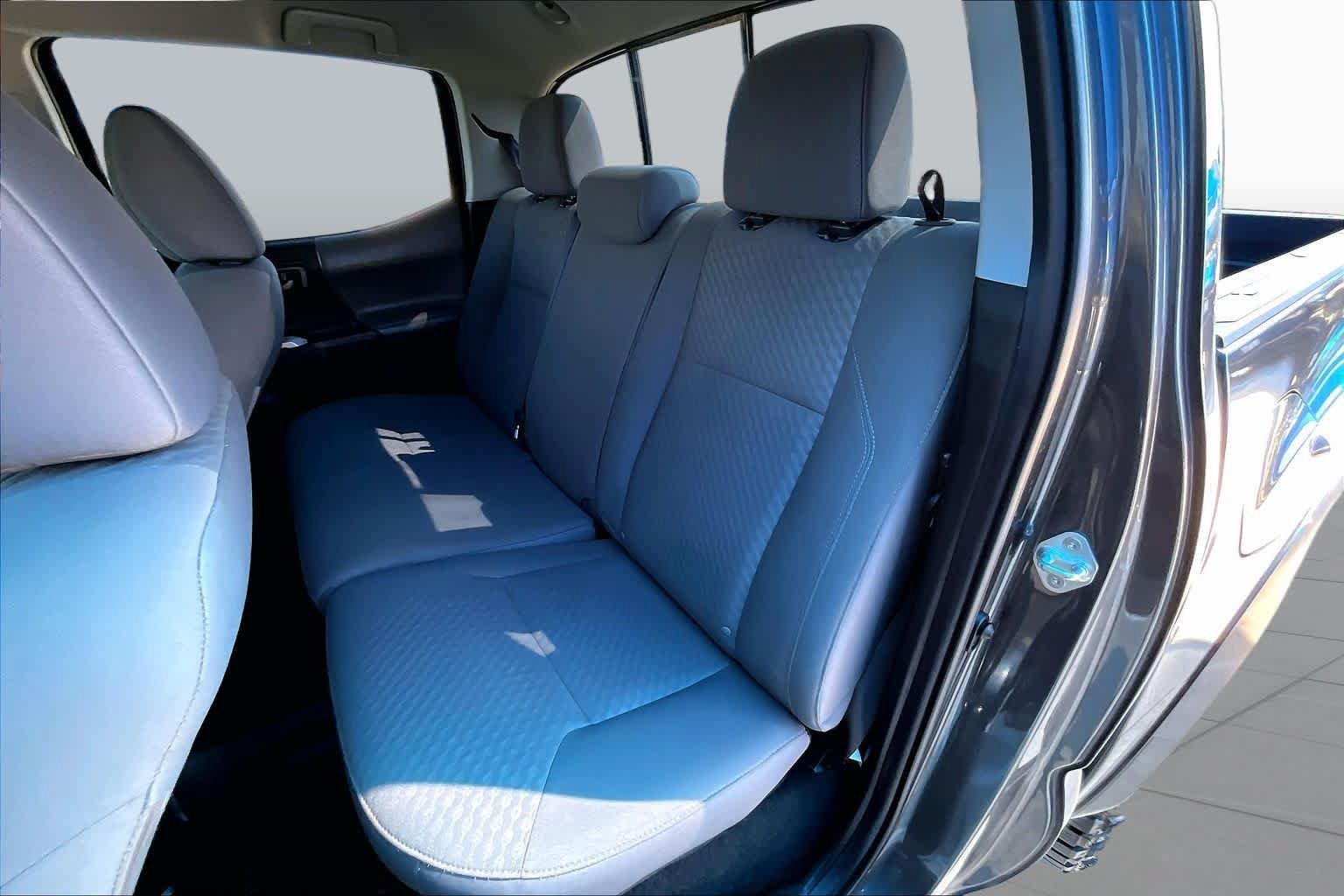 Used 2023 Toyota Tacoma SR5 RWD image 21