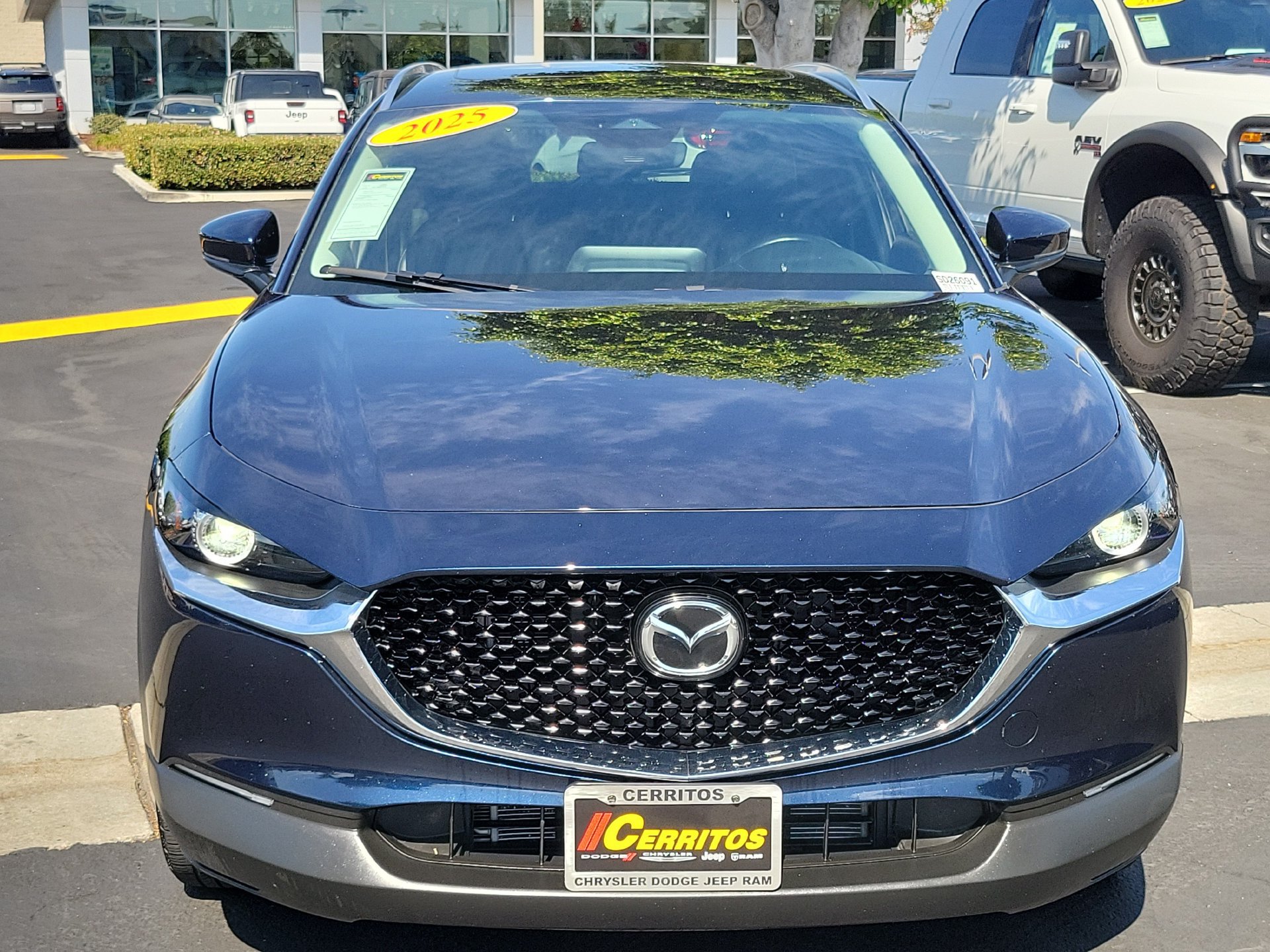 Used 2025 MAZDA CX-30 AWD 2.5 S w/ Preferred Package image 4