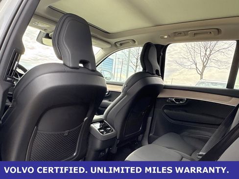 Certified 2025 Volvo XC90 B6 Plus image 26