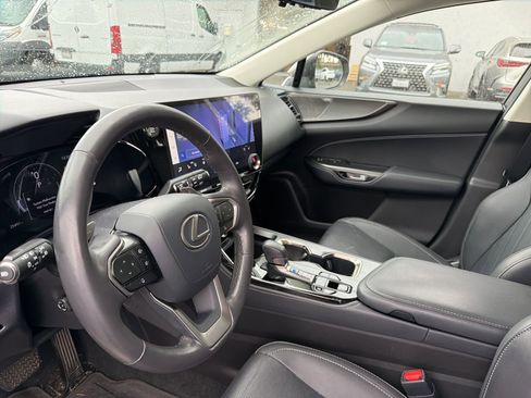 Used 2024 Lexus NX 350 AWD w/ Vision Package image 10