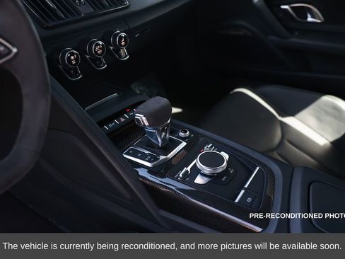 Used 2021 Audi R8 V10 performance w/ Full Leather Package image 31