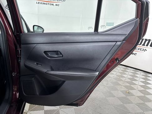 Used 2025 Nissan Sentra SV FWD image 25