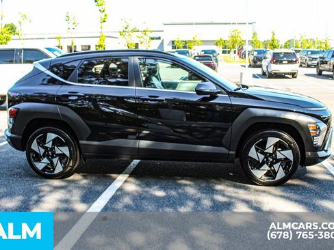 Used 2024 Hyundai Kona Limited AWD/4WD image 9