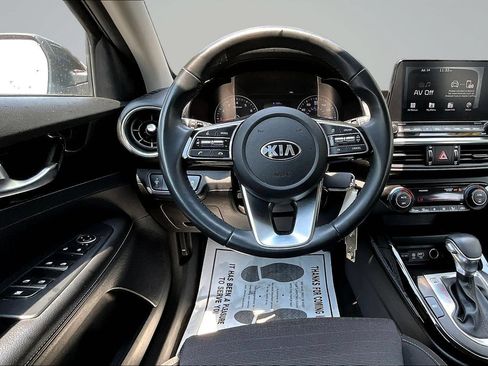 Used 2019 Kia Forte S FWD image 7