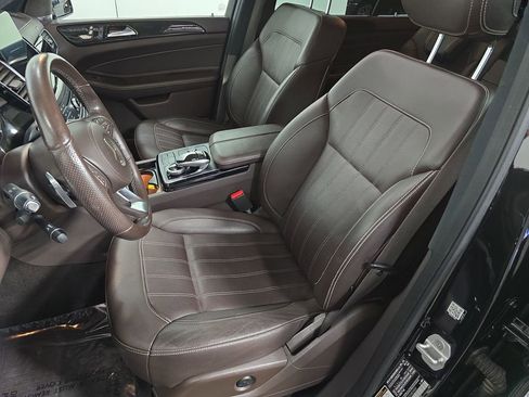 Used 2017 Mercedes-Benz GLS 450 4MATIC image 5