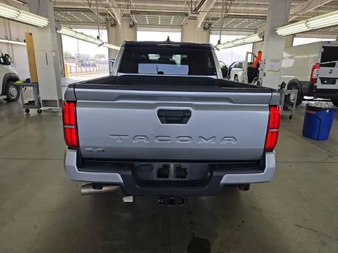 Used 2024 Toyota Tacoma SR5 AWD/4WD image 4