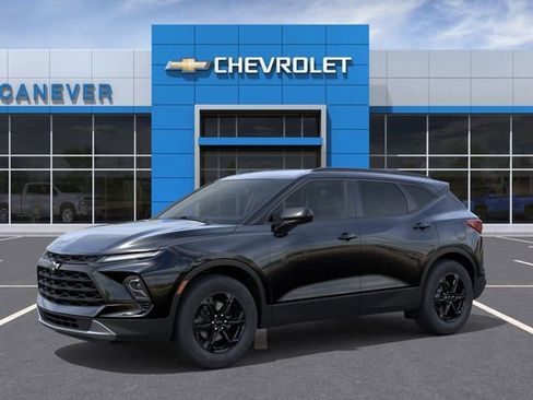 New 2026 Chevrolet Blazer LT w/ Convenience Package AWD/4WD image 3