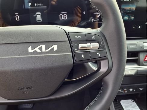 New 2026 Kia K4 EX FWD image 10