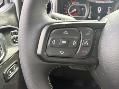 Certified 2025 Jeep Wrangler Sport image 24
