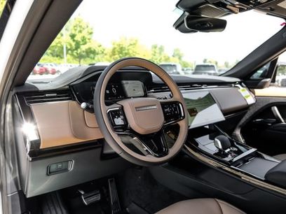 New 2026 Land Rover Range Rover Sport Dynamic SE