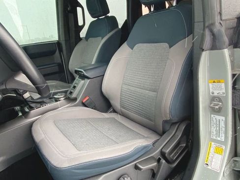 Used 2022 Ford Bronco Outer Banks image 19