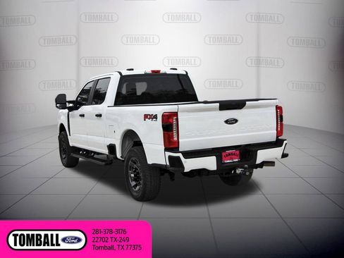 Used 2024 Ford F250 XL w/ STX Appearance Package image 5