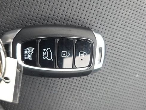 Used 2019 Hyundai Kona Ultimate FWD image 21