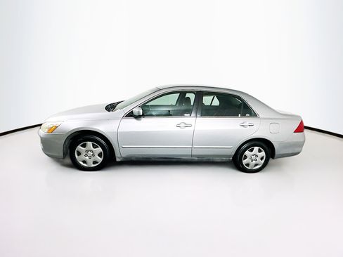 Used 2006 Honda Accord LX image 4