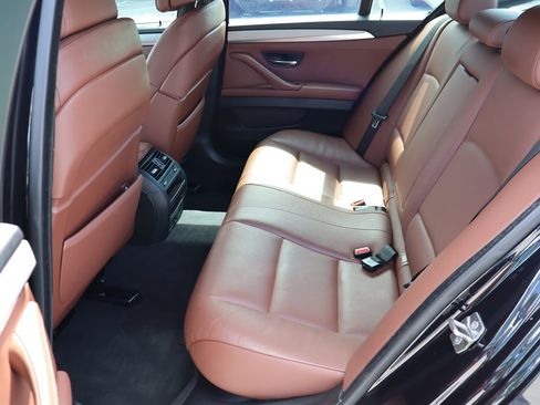 Used 2013 BMW 528i xDrive Sedan AWD/4WD image 16