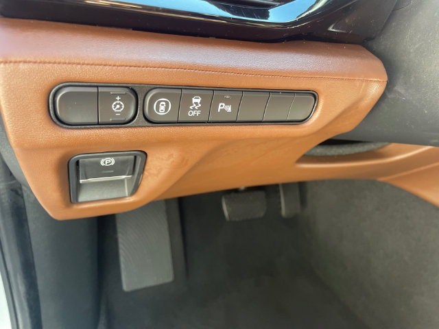 Used 2022 Acura MDX w/ Technology Package AWD/4WD image 30