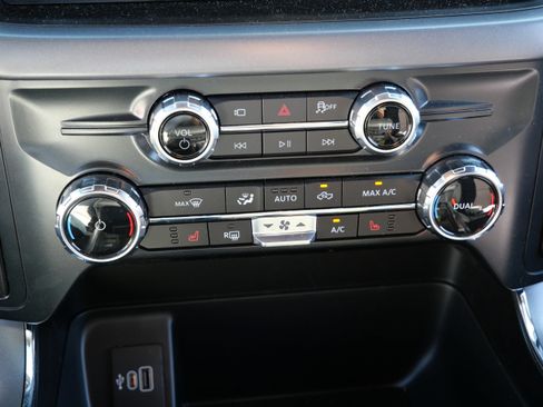 Used 2026 Ford F150 XLT w/ Equipment Group 302A MID AWD/4WD image 23