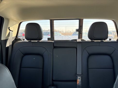 Used 2022 GMC Canyon Elevation w/ Elevation Premium Package image 34