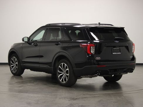 Used 2024 Ford Explorer ST-Line w/ Class IV Trailer Tow Package AWD/4WD image 6