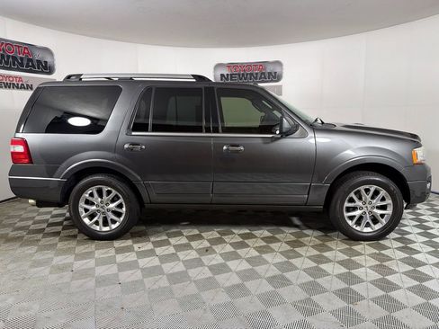 Used 2017 Ford Expedition Limited w/ Equipment Group 301A image 4