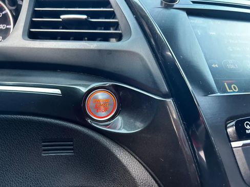 Used 2020 Acura ILX image 22