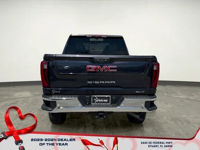 New 2025 GMC Sierra 2500 SLT w/ SLT Premium Package