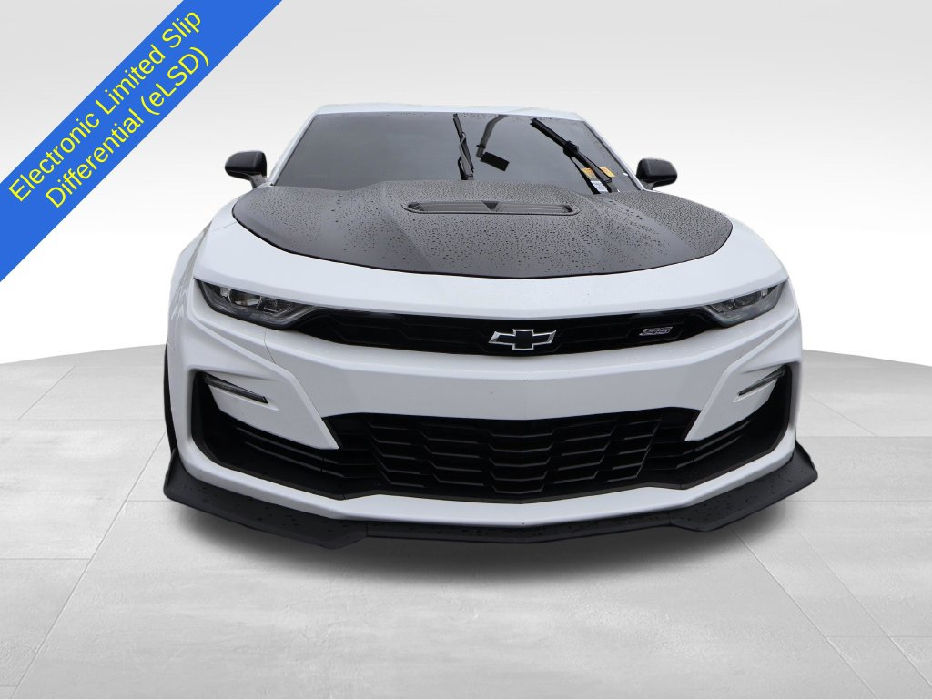 Used 2021 Chevrolet Camaro SS RWD image 6