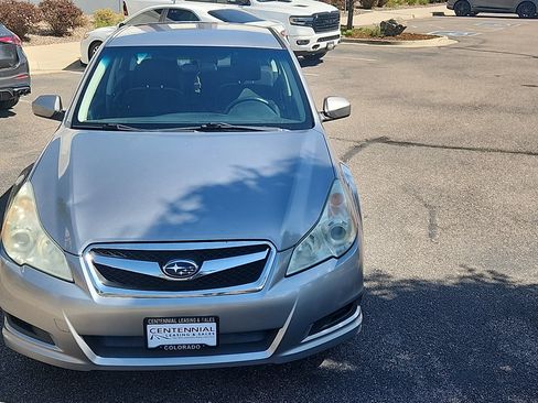 Used 2011 Subaru Legacy 2.5i Premium w/ All-Weather Pkg AWD/4WD image 2