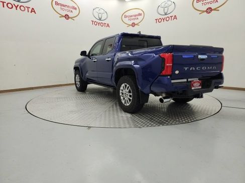 Certified 2025 Toyota Tacoma Limited AWD/4WD image 6