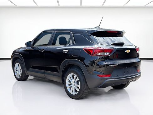 Used 2021 Chevrolet TrailBlazer LS FWD image 6