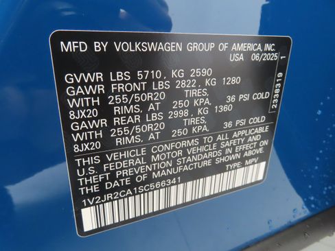 New 2025 Volkswagen Atlas SE FWD image 29