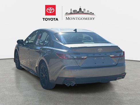 New 2026 Toyota Camry SE FWD image 5