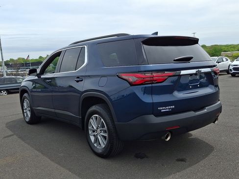 Certified 2023 Chevrolet Traverse LT FWD image 4