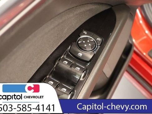 Used 2016 Ford Fusion SE FWD image 11