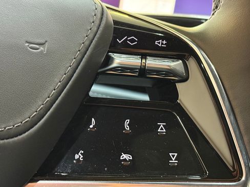 New 2025 Cadillac Escalade IQ Sport 2 image 31