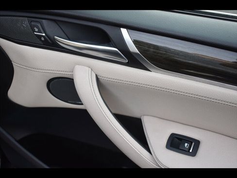 Used 2016 BMW X3 xDrive28i w/ Premium Package image 37