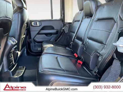 Used 2020 Jeep Wrangler Unlimited Sahara AWD/4WD image 13