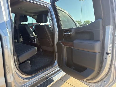 Used 2021 GMC Sierra 1500 SLT w/ SLT Premium Plus Package AWD/4WD image 20