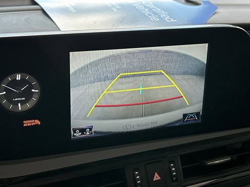 Used 2022 Lexus ES 350 w/ Accessory Package 2 FWD image 17