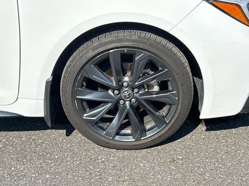 Certified 2024 Toyota Corolla SE FWD image 11