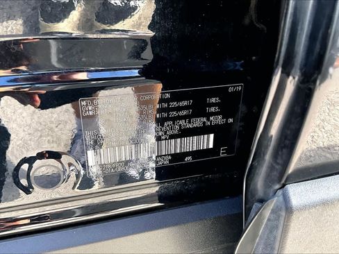 Used 2019 Toyota RAV4 LE w/ Carpet Mat Package FWD image 37